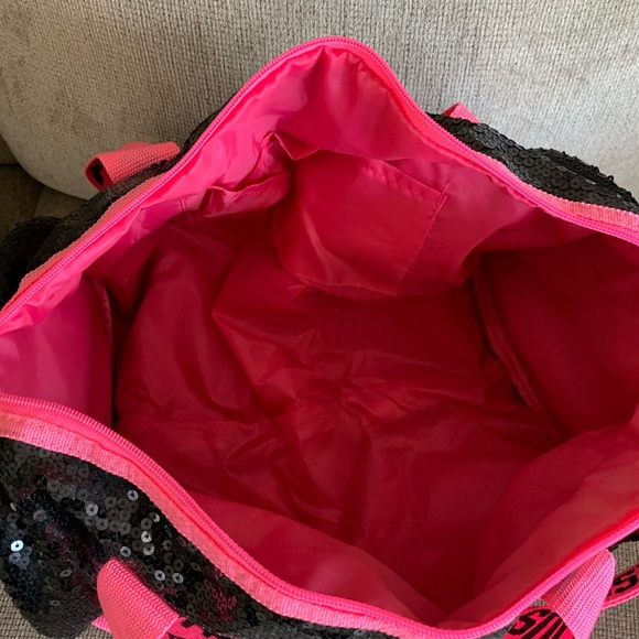 Cute black and pink Justice bag - Picture 4 of 5